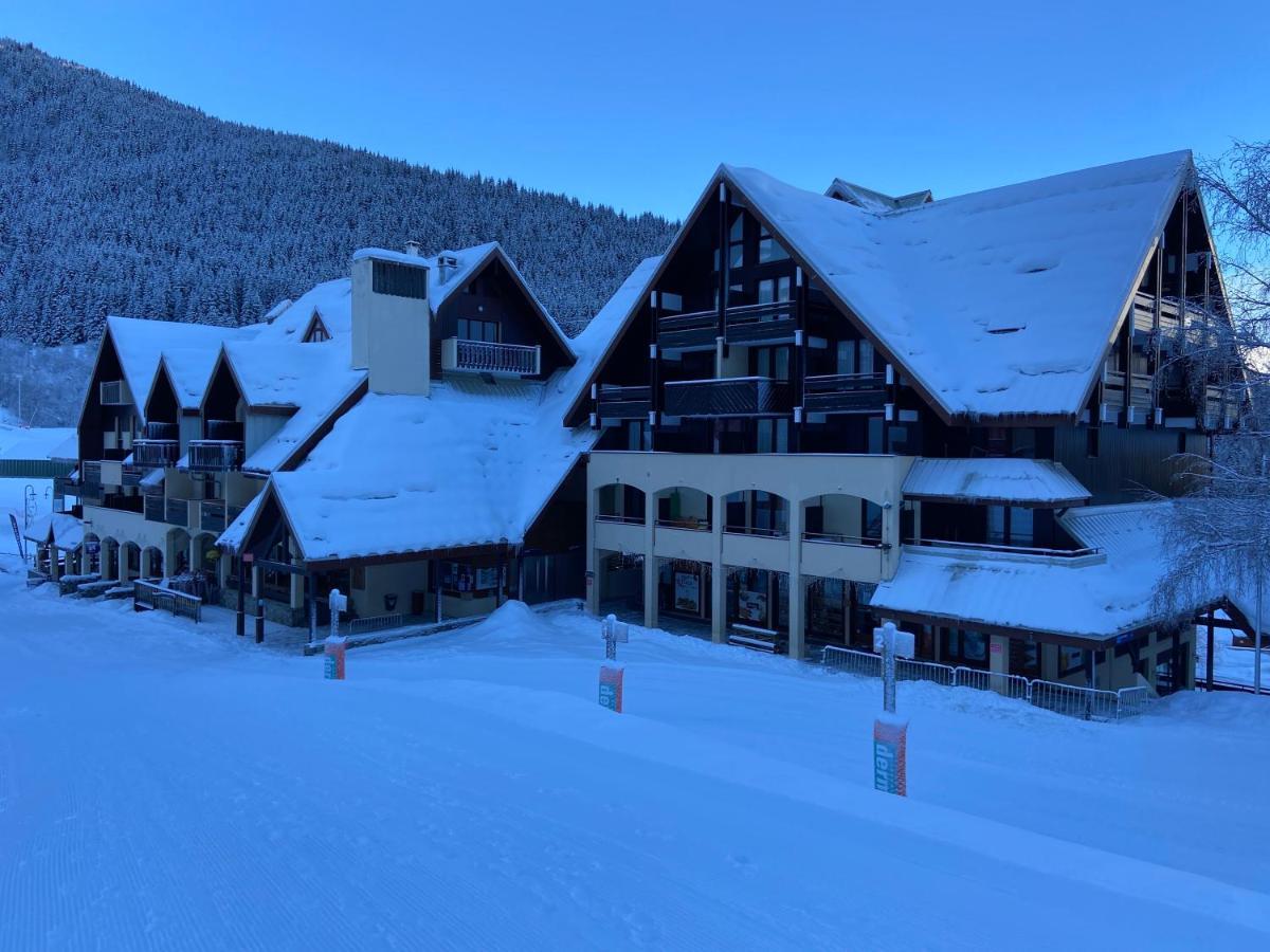 Poutran 2, Studio 4 Personnes Au Pied Des Pistes Avec Grande Terrasse Oz Eksteriør billede