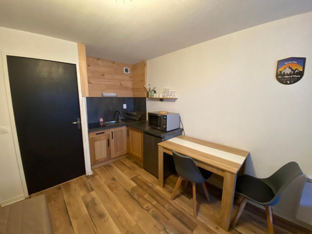 Poutran 2, Studio 4 Personnes Au Pied Des Pistes Avec Grande Terrasse Oz Eksteriør billede