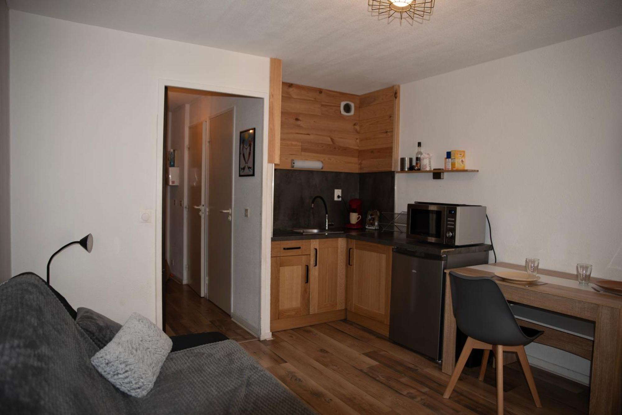 Poutran 2, Studio 4 Personnes Au Pied Des Pistes Avec Grande Terrasse Oz Eksteriør billede